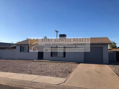 Main picture of 5626 W Sells Dr