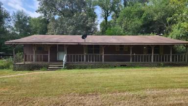 Main picture of 1502 E Viola St