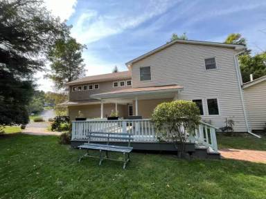 Main picture of 338 Orchard Dr