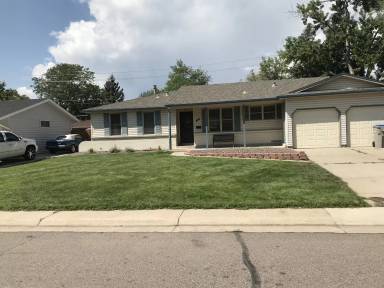 Main picture of 1749 S Flower St