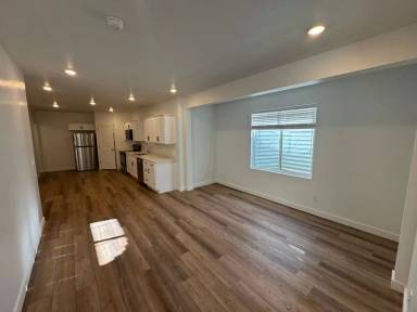 Main picture of 597 W Domanick Way