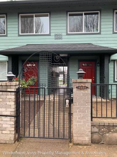 Main picture of 9333 N Lombard St