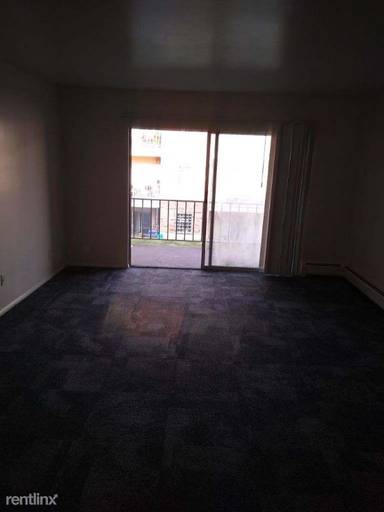 Main picture of 2505 Harrison Ave