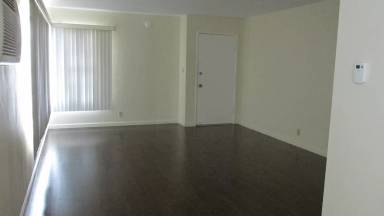 Main picture of 173 N Batavia St