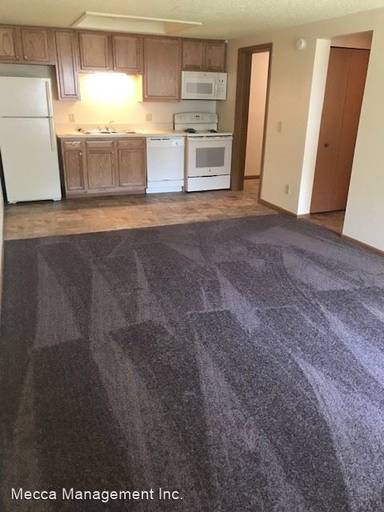 Main picture of Andover Court Apartments
