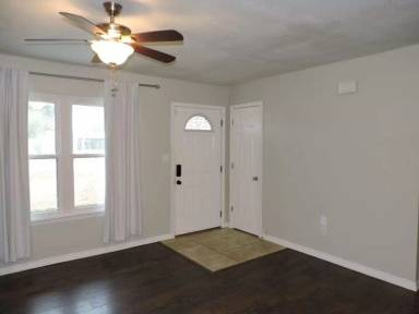 Main picture of 10760 Jolyne Dr