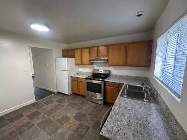 Main picture of 2242 Nichols Rd