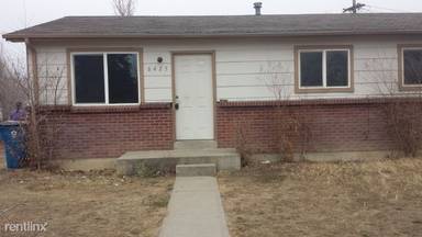 Main picture of 6425 E 70th Pl