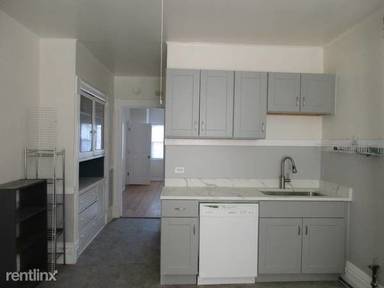 Main picture of 3426 N Lincoln Ave