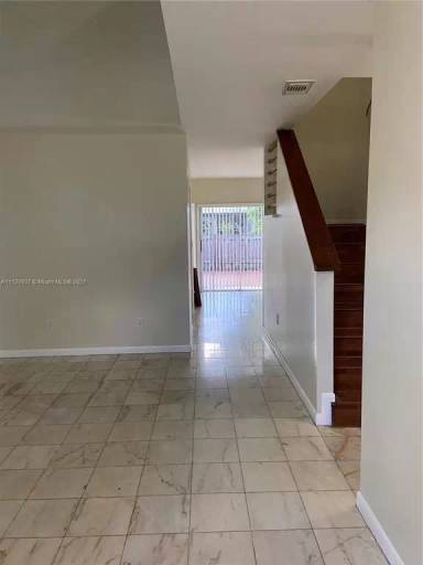 Main picture of 20934 SW 84th Ave