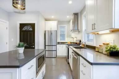 Main picture of 19 Highland St