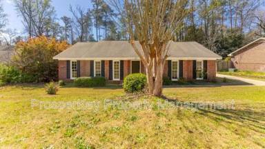 Main picture of 4924 Roxbury Dr