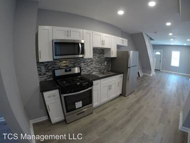 Main picture of 225 N Alden St
