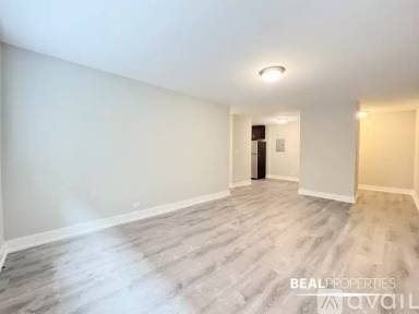 Main picture of 530 W Surf St