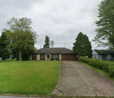 Main picture of 825 Sweetbriar Ave