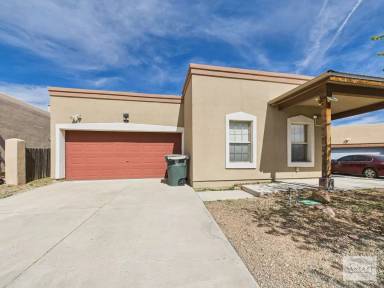 Main picture of 4627 Solecito Loop