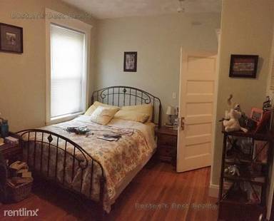 Main picture of 92 University Rd