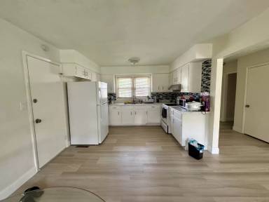 Main picture of 20 Sandra Dr