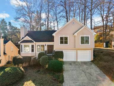 Main picture of 1379 Chatley Way
