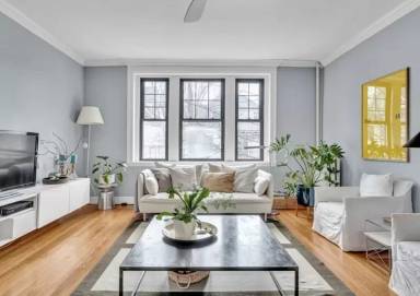 Main picture of 26 Summit Ave