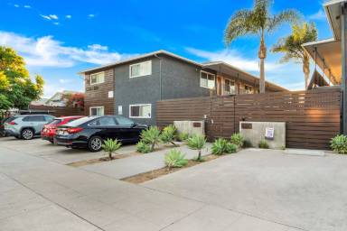 Main picture of 4366 Mississippi St