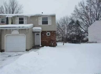 Main picture of 8017 Marlin Dr