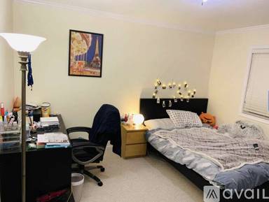 Main picture of 3115 La Cresta