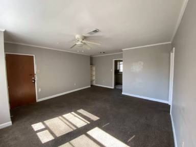 Main picture of 127 Crestview Apartments - Apt 4