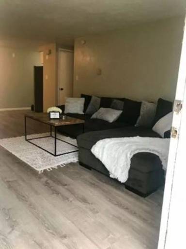 Main picture of Locust Hill Apartments