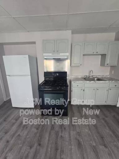 Main picture of 52 Blue Hill Ave