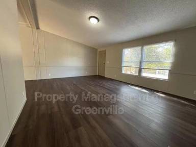 Main picture of 102 Tifton Ct