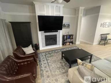 Main picture of 3103 W Kendrick St