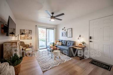 Main picture of Horizons At Seven Hills