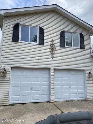 Main picture of 6380 Towar Ave