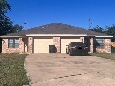 Main picture of 3303 Alicante Ct