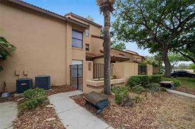 Main picture of 4712 Sutton Ter