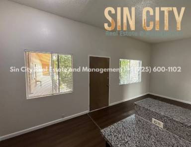 Main picture of 2659 Van Patten St