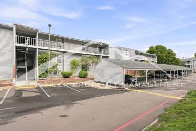 Main picture of 3141 S Tamarac Dr