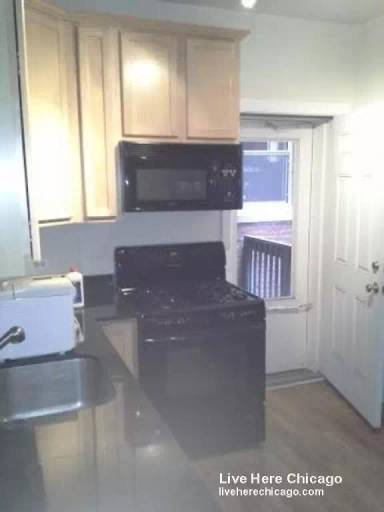 Main picture of 1210-1216 W Waveland Ave Apartments