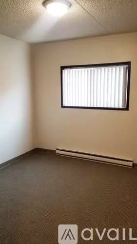 Main picture of 330 E Bannock St