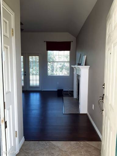 Main picture of 5810 Brett Ln