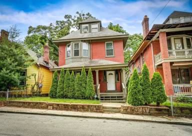 Main picture of 3129 Harvard Ave