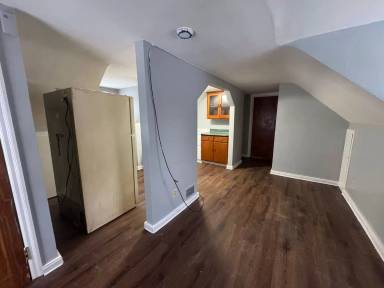 Main picture of 613 Kent St