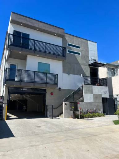 Main picture of 7219 Amigo Ave