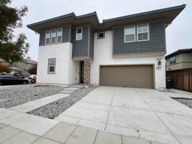 Main picture of 260 E Natasha Ave