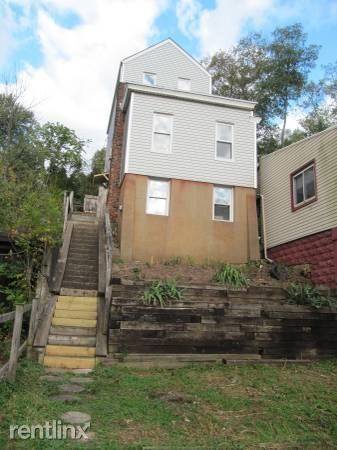 Main picture of 38 Alexis St