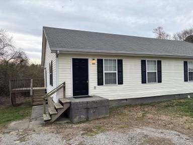 Main picture of 351 Walker St