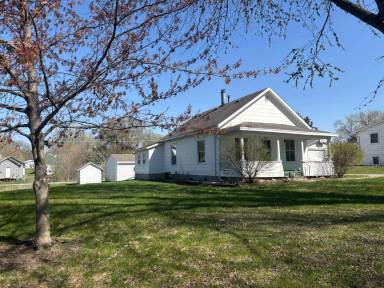 Main picture of 808 S Cherry St