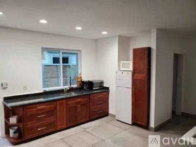 Main picture of 5520 Arthur St