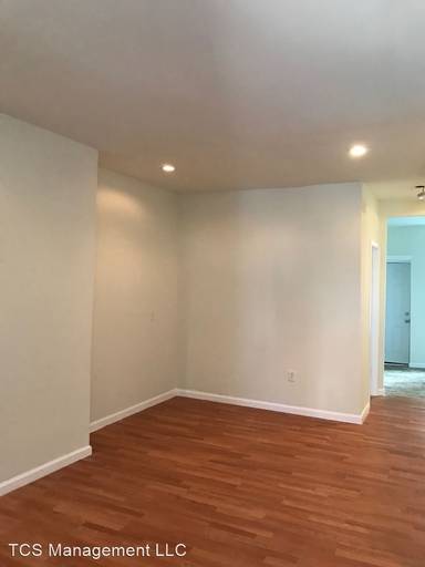 Main picture of 2043 S Frazier St